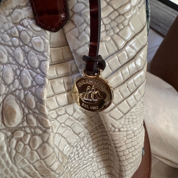 Retired Brahmin purse - Picture 2 of 7